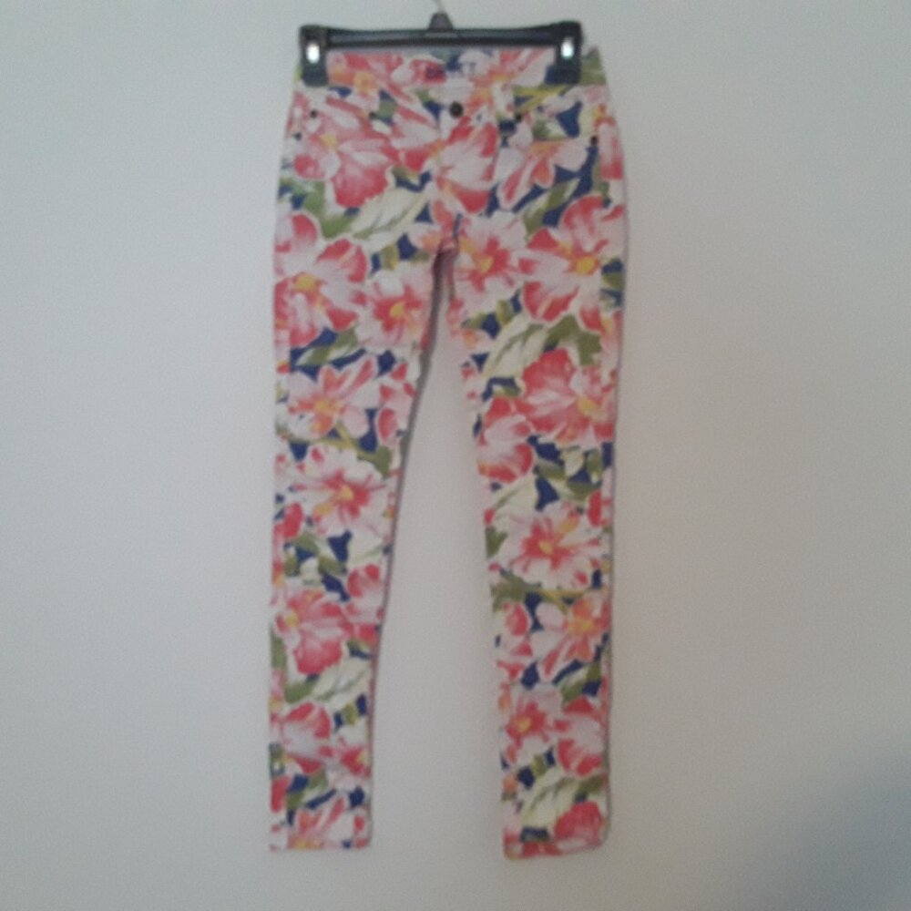 Britt ladies size 0 regular, delia's floral print jeggings